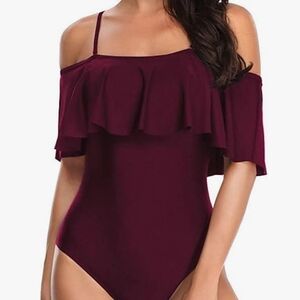 Elegant one-piece bathroom suit with steering wheels and abdomen control for wom